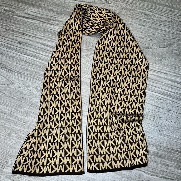 Michael Kors Accessories - Michael Kors MK Scarf